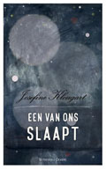 Josefine Klougart: Een van ons slaapt